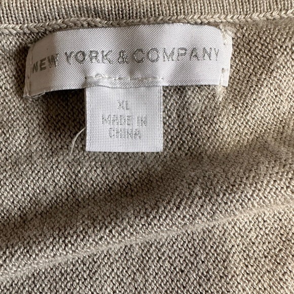 New York & Company Dolman Drop Sleeve Blouse Size XL - Picture 5 of 5